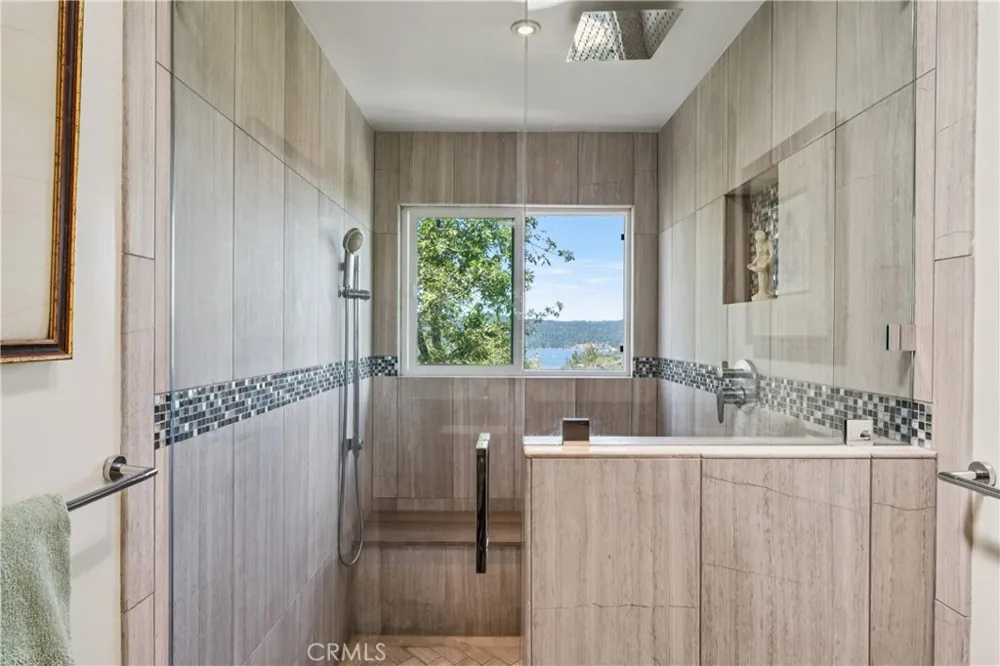 1298 Yellowstone Drive Lake Arrowhead, CA 92352