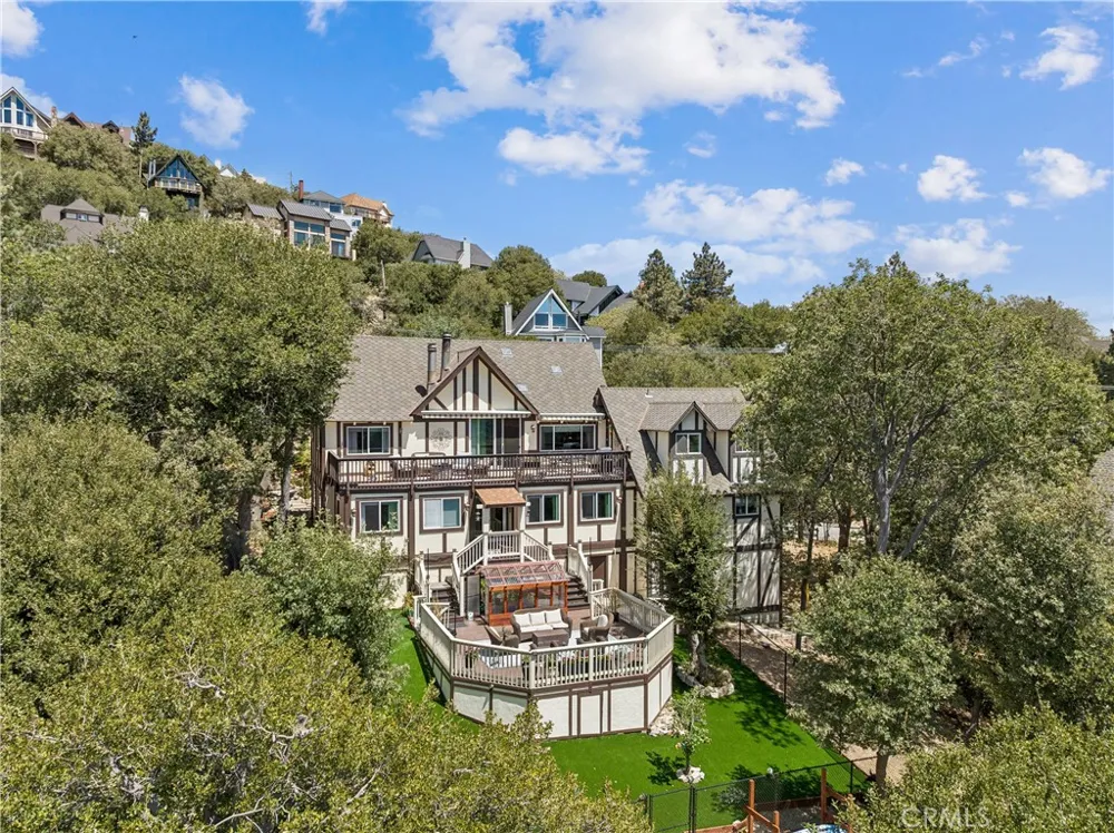1298 Yellowstone Drive Lake Arrowhead, CA 92352