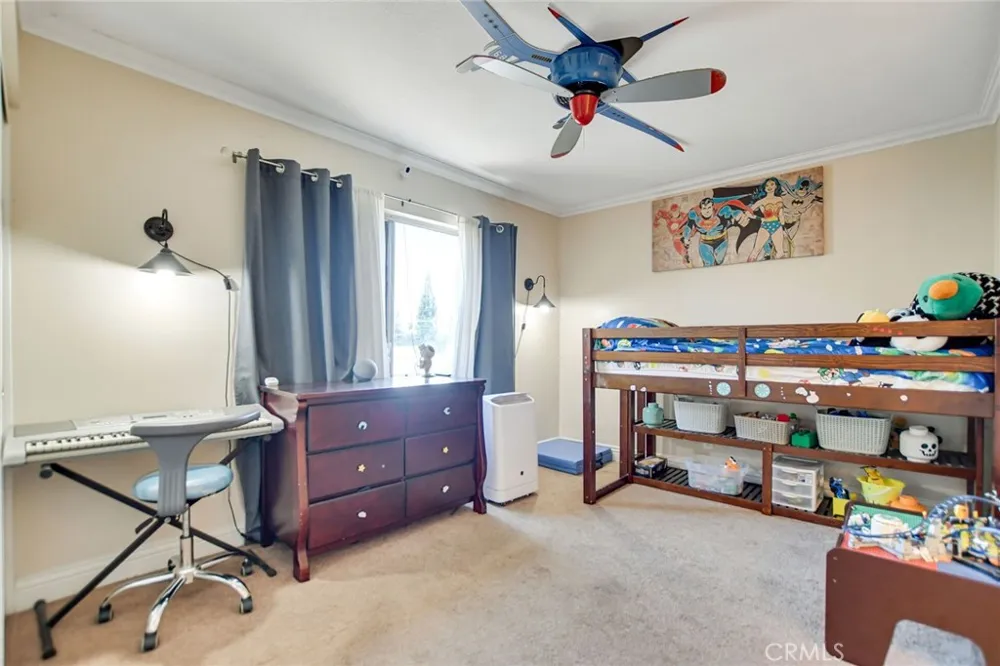1251 S Meadow #127 Colton, CA 92324