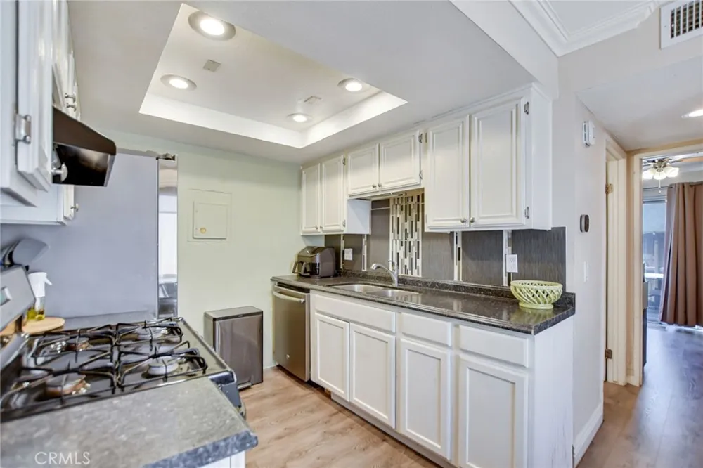 1251 S Meadow #127 Colton, CA 92324