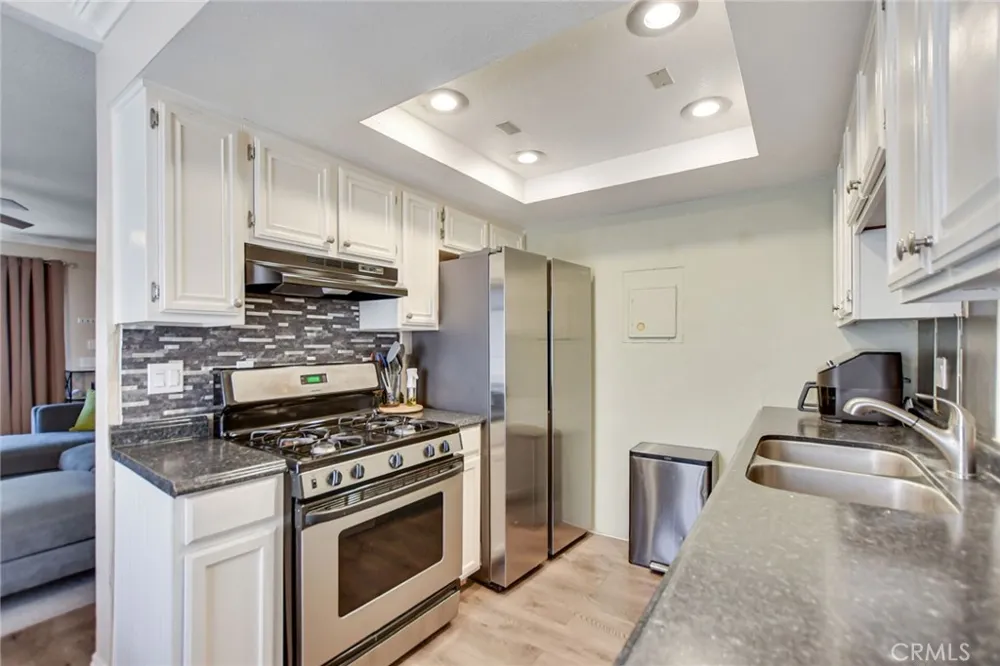 1251 S Meadow #127 Colton, CA 92324