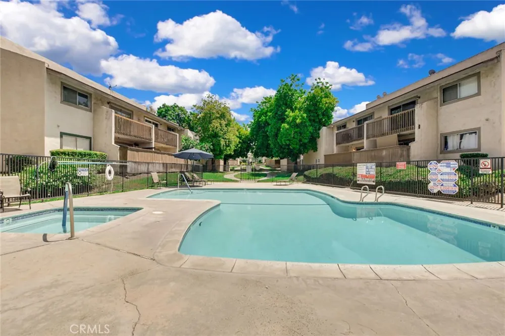 1251 S Meadow #127 Colton, CA 92324