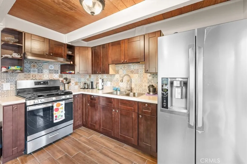 127 Vista Sugarloaf, CA 92386