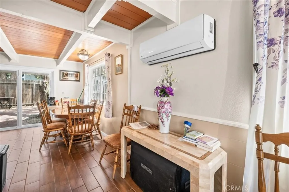 127 Vista Sugarloaf, CA 92386