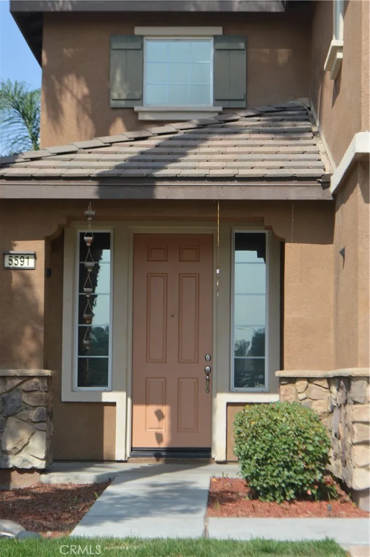 5591 Harmony Eastvale, CA 91752