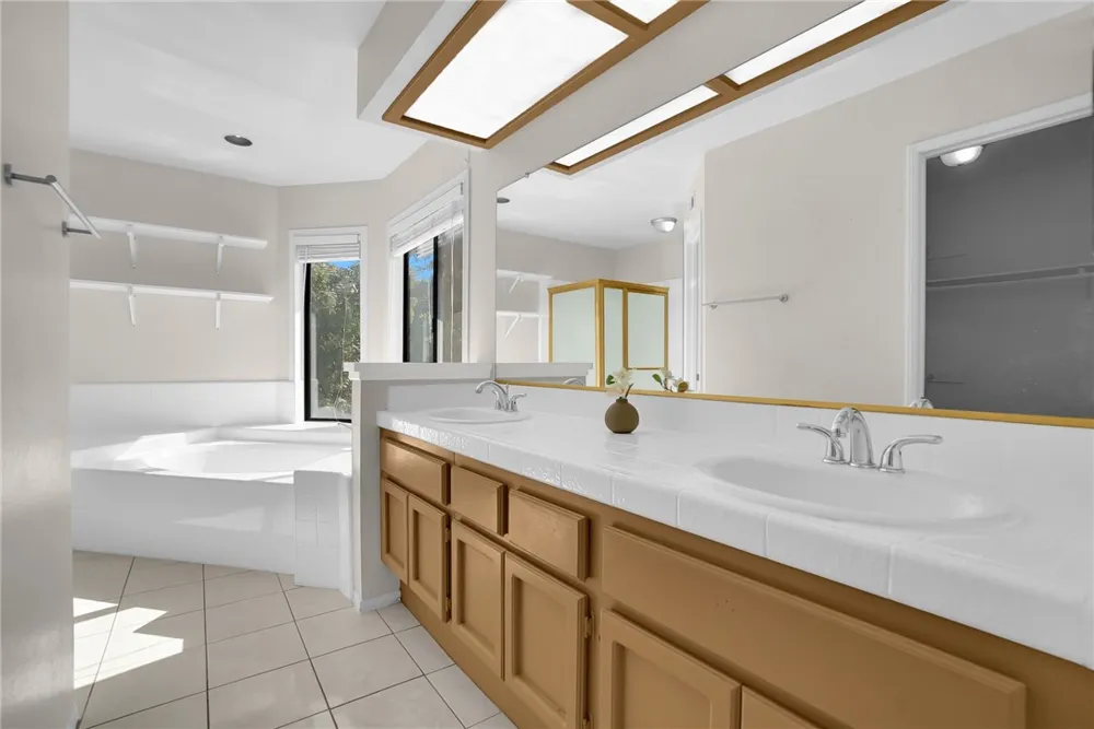 11640 Normandy Lane Loma Linda, CA 92354