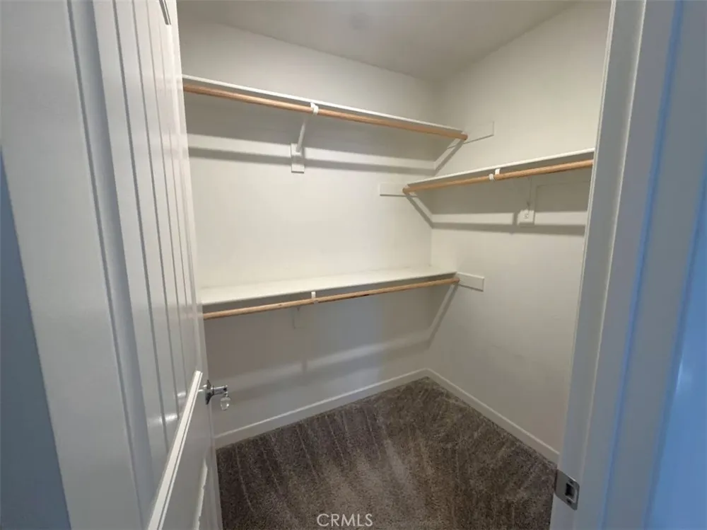 1014 W Buttercup Rialto, CA 92376