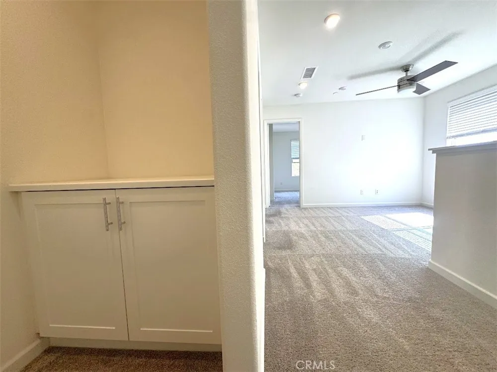 1014 W Buttercup Rialto, CA 92376