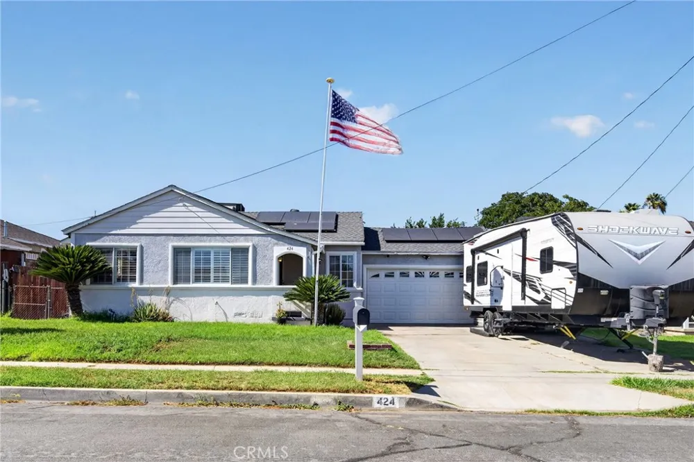 424 E 3rd Rialto, CA 92376