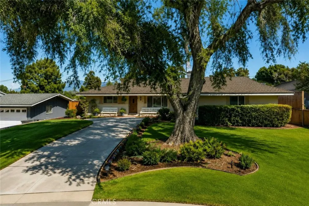 611 Iris Redlands, CA 92373