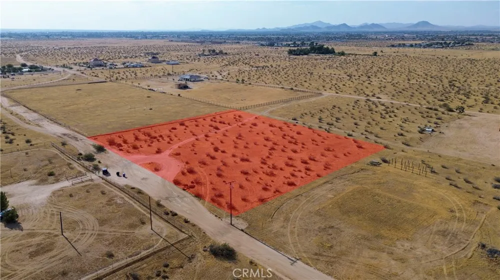 1 Chia Road Apple Valley, CA 92308