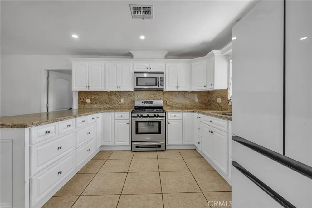 11201 58th Jurupa Valley, CA 91752
