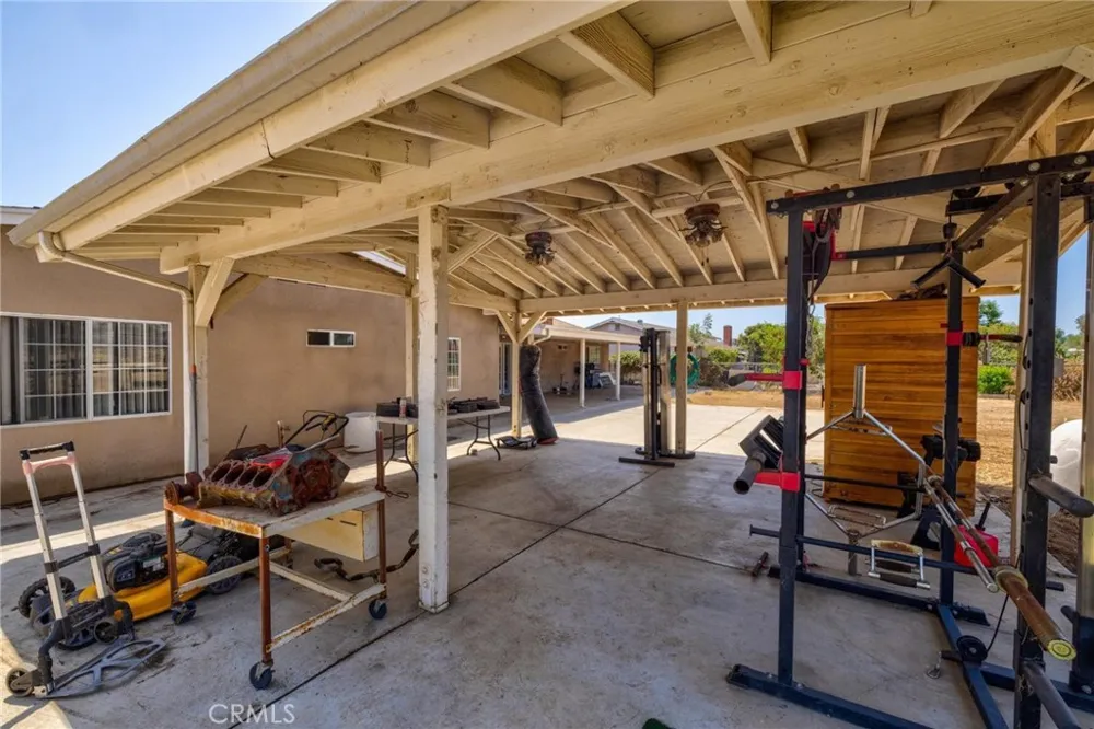 11201 58th Jurupa Valley, CA 91752