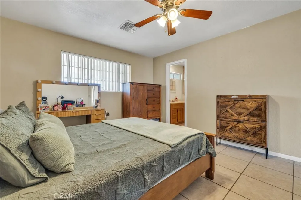 11201 58th Jurupa Valley, CA 91752