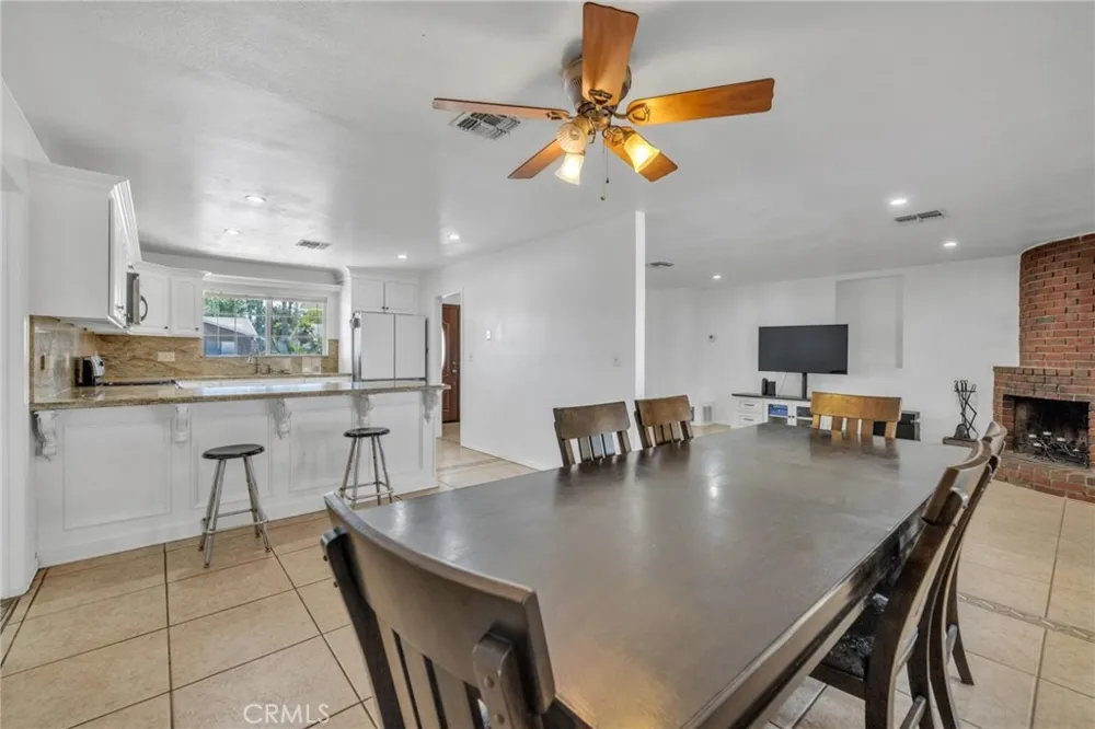 11201 58th Jurupa Valley, CA 91752