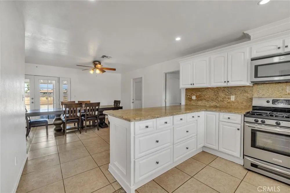 11201 58th Jurupa Valley, CA 91752