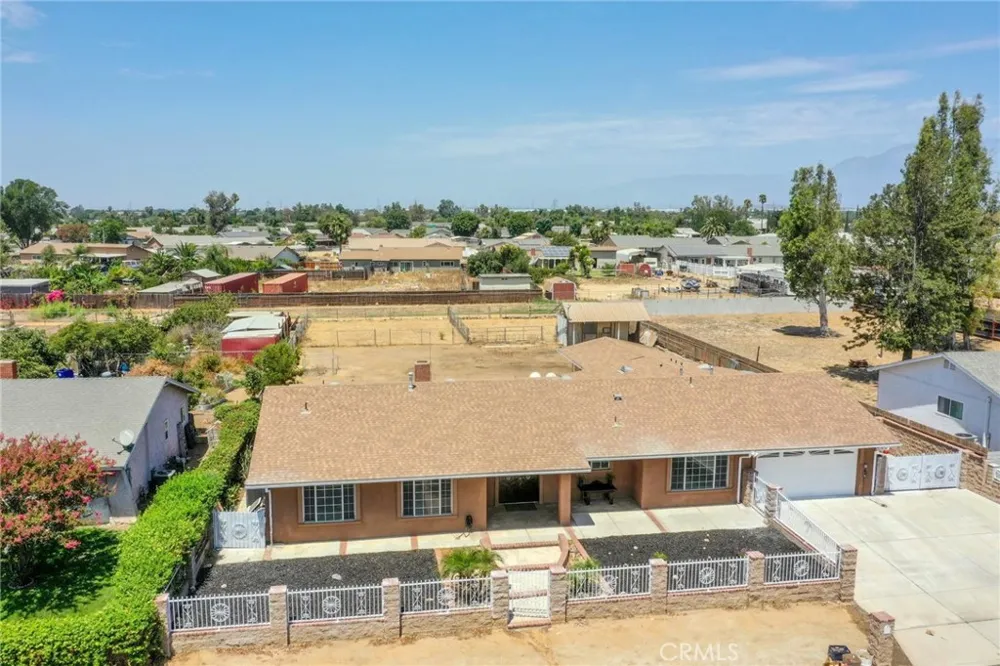 11201 58th Jurupa Valley, CA 91752