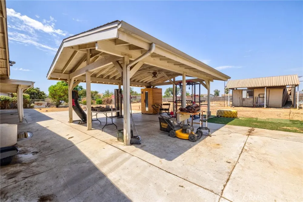 11201 58th Jurupa Valley, CA 91752