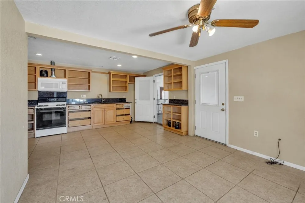 11201 58th Jurupa Valley, CA 91752