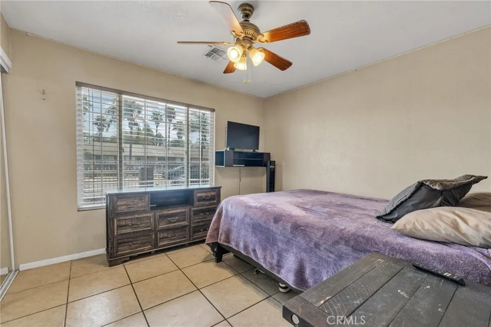 11201 58th Jurupa Valley, CA 91752