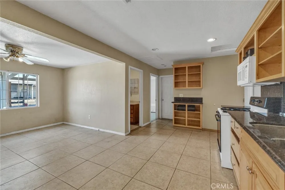 11201 58th Jurupa Valley, CA 91752