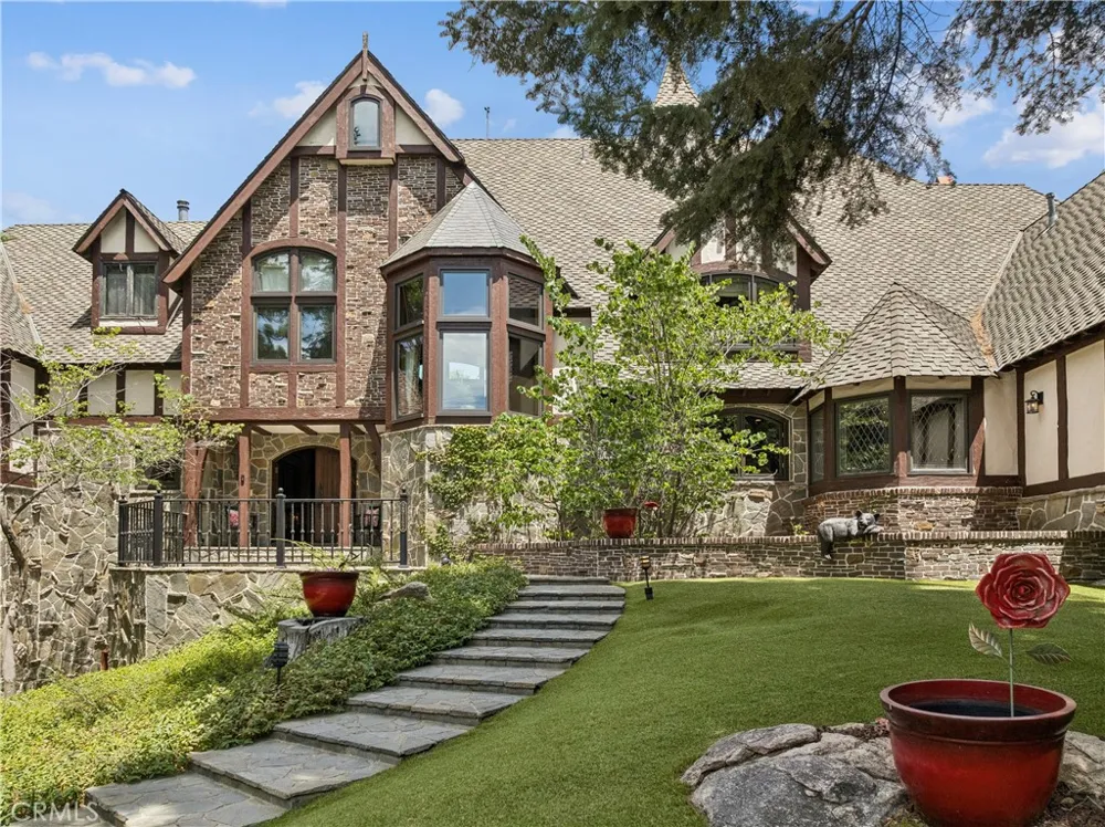 29162 Bald Eagle Ridge Lake Arrowhead, CA 92352
