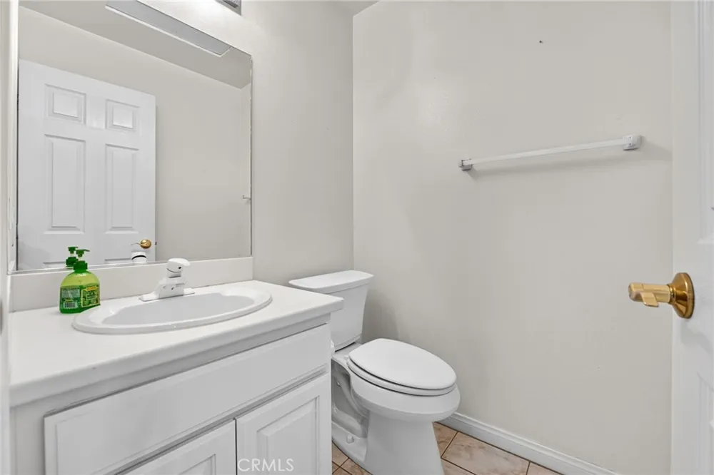 30579 Seahorse Circle Canyon Lake, CA 92587