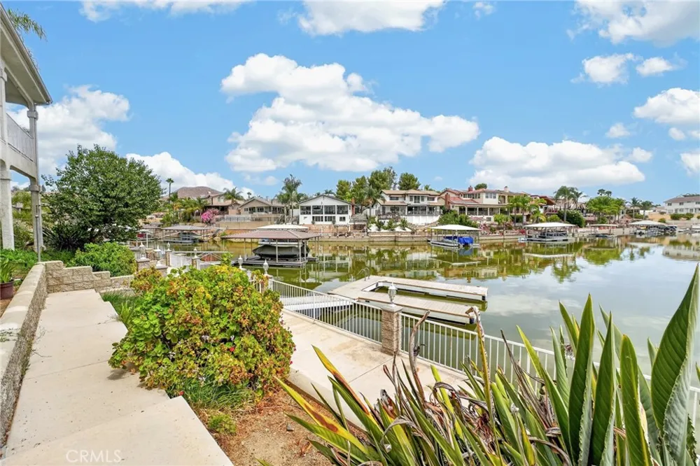 30579 Seahorse Circle Canyon Lake, CA 92587
