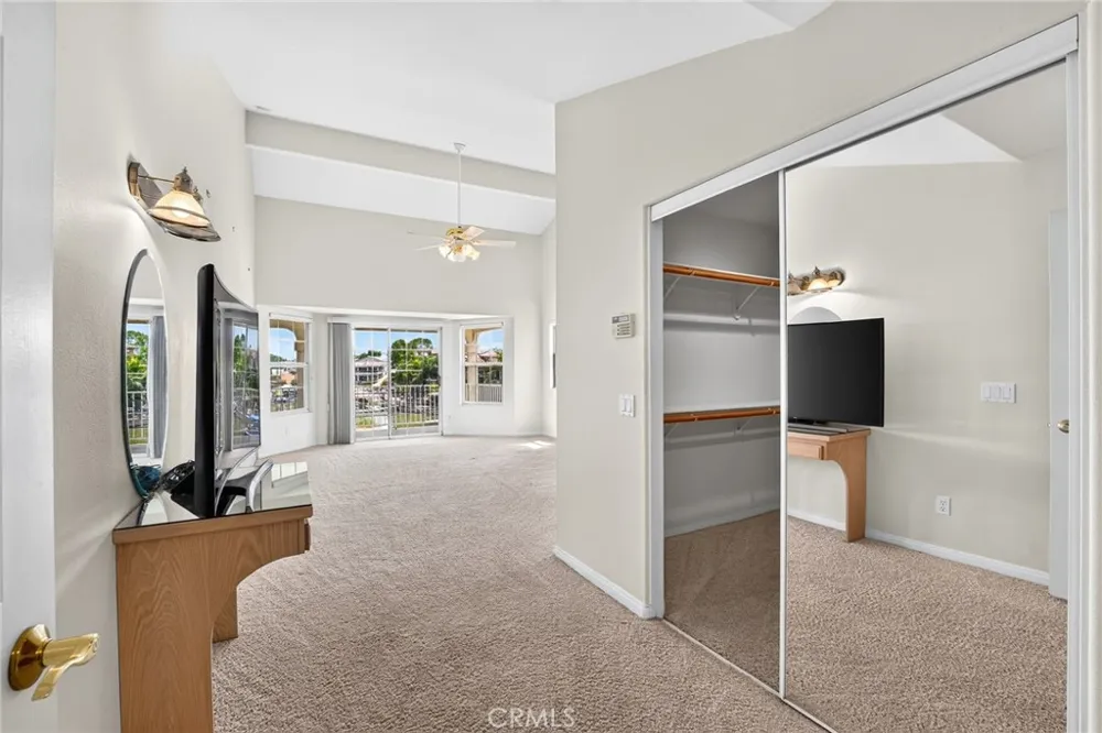 30579 Seahorse Circle Canyon Lake, CA 92587
