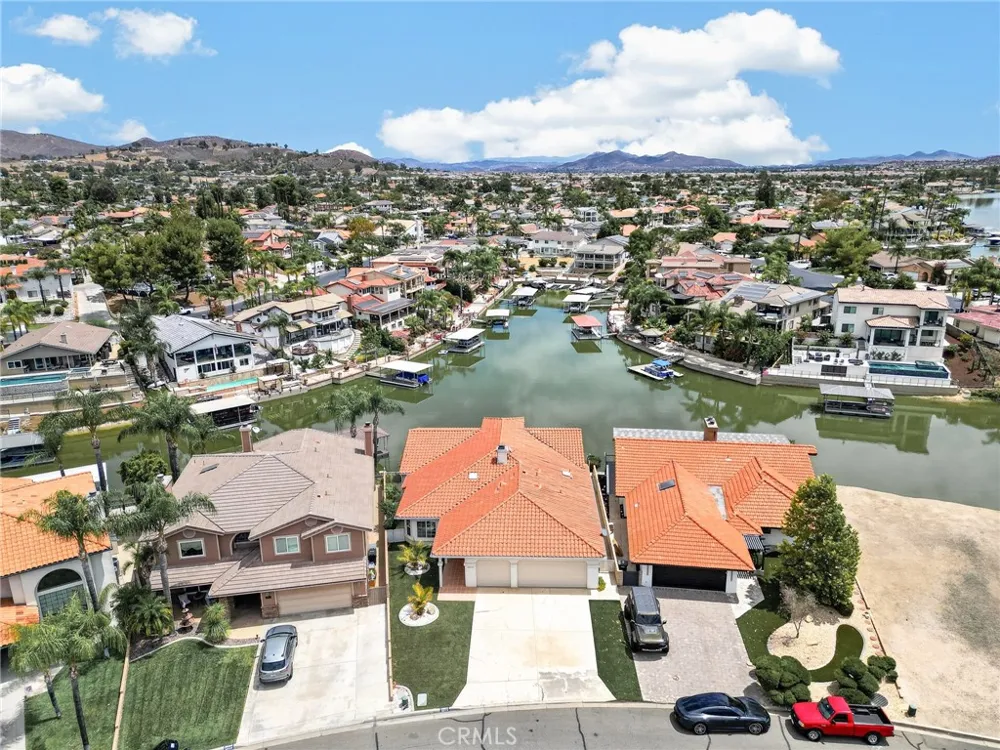 30579 Seahorse Circle Canyon Lake, CA 92587