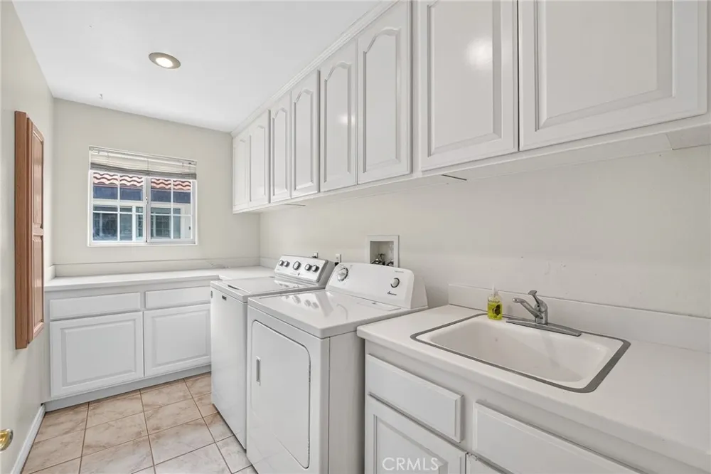 30579 Seahorse Circle Canyon Lake, CA 92587