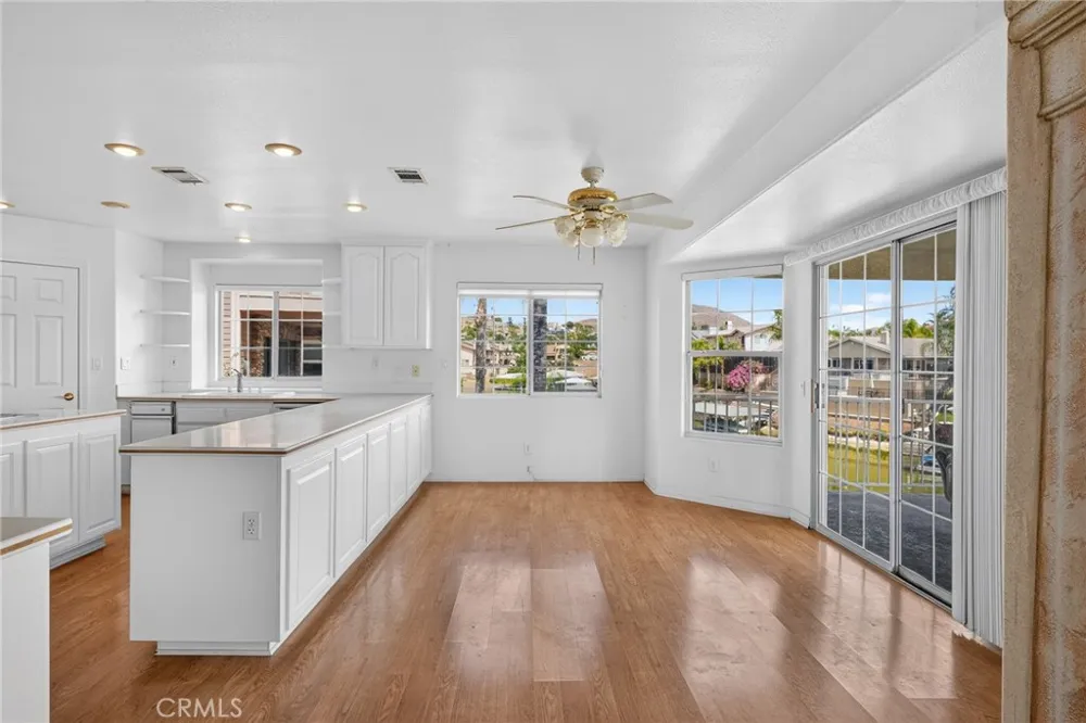 30579 Seahorse Circle Canyon Lake, CA 92587