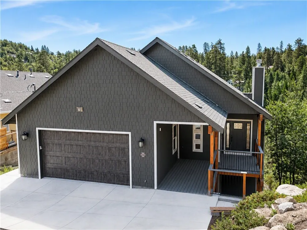 26875 Modoc Lane Lake Arrowhead, CA 92352