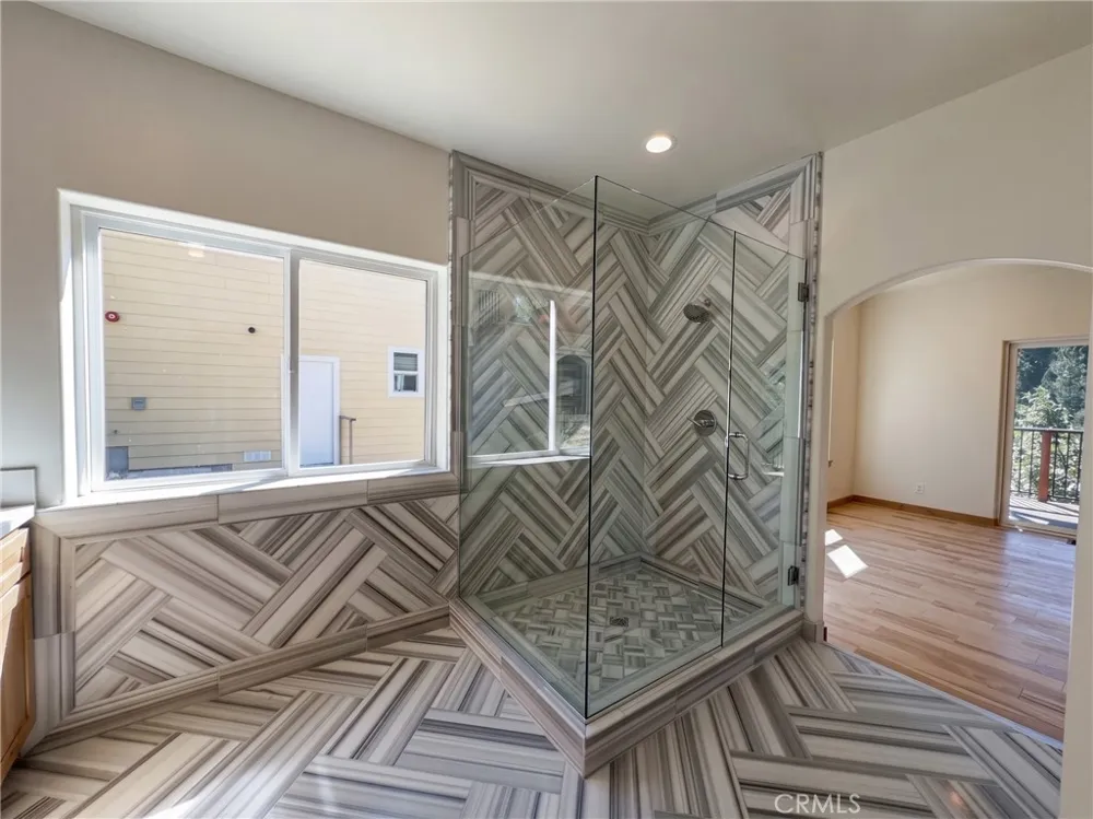 26875 Modoc Lane Lake Arrowhead, CA 92352