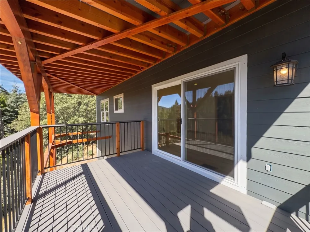 26875 Modoc Lane Lake Arrowhead, CA 92352