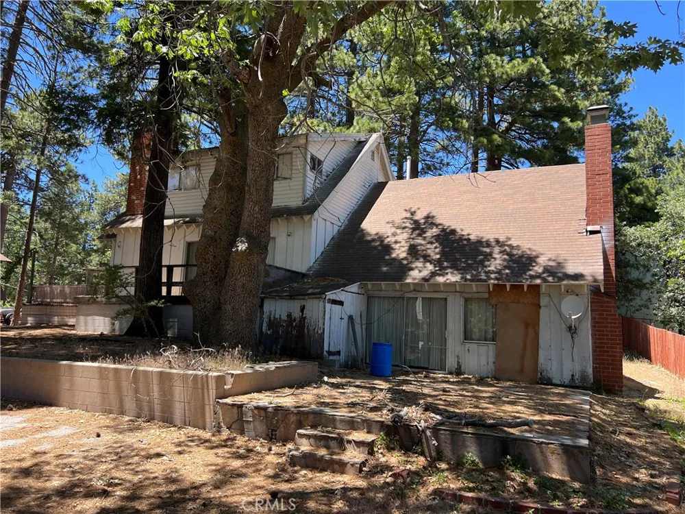 31096 Wild Oak Running Springs, CA 92382