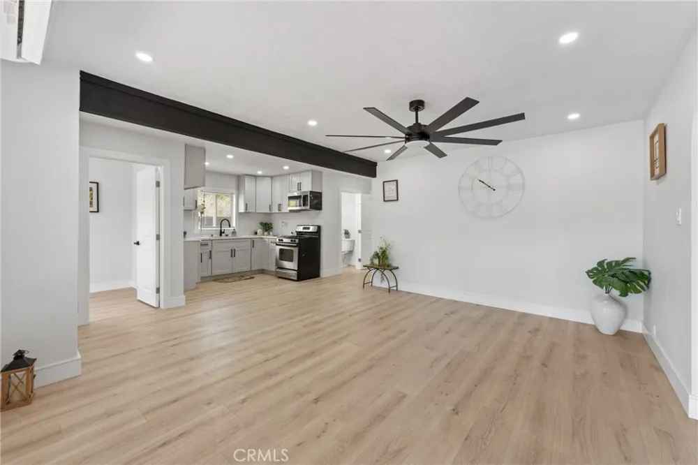 663 W Ramsey Banning, CA 92220