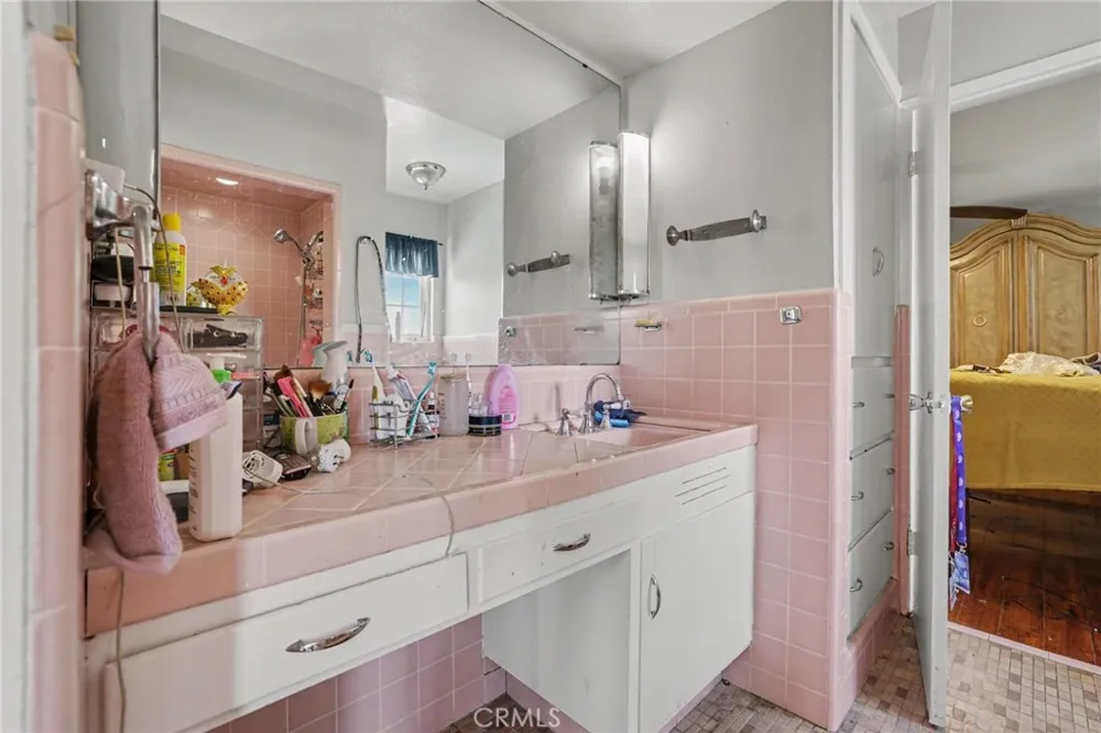 21 E Emerson Avenue Tracy, CA 95376
