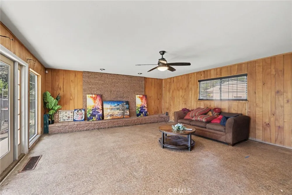 21 E Emerson Avenue Tracy, CA 95376