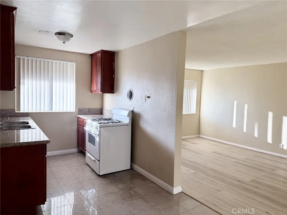 4830 Canoga Street #H Montclair, CA 91763