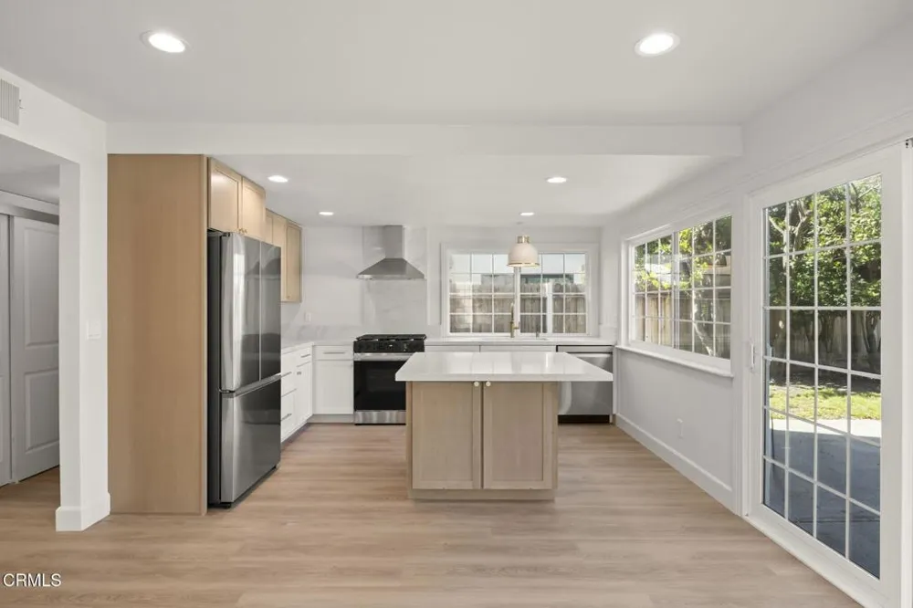 609 Cayo Grande Court Newbury Park, CA 91320