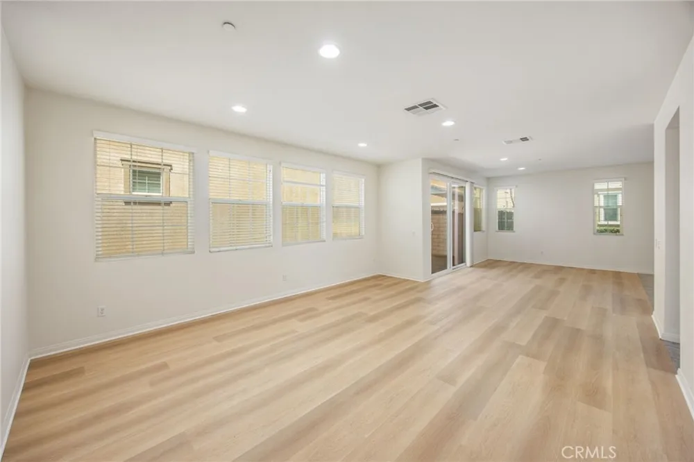 2873 E Via Terrano Ontario, CA 91764