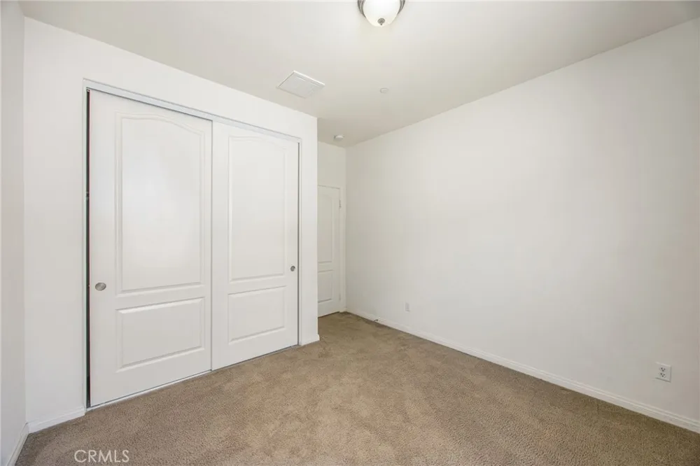 2873 E Via Terrano Ontario, CA 91764