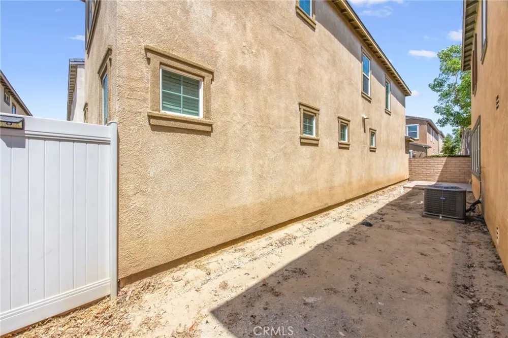 2873 E Via Terrano Ontario, CA 91764