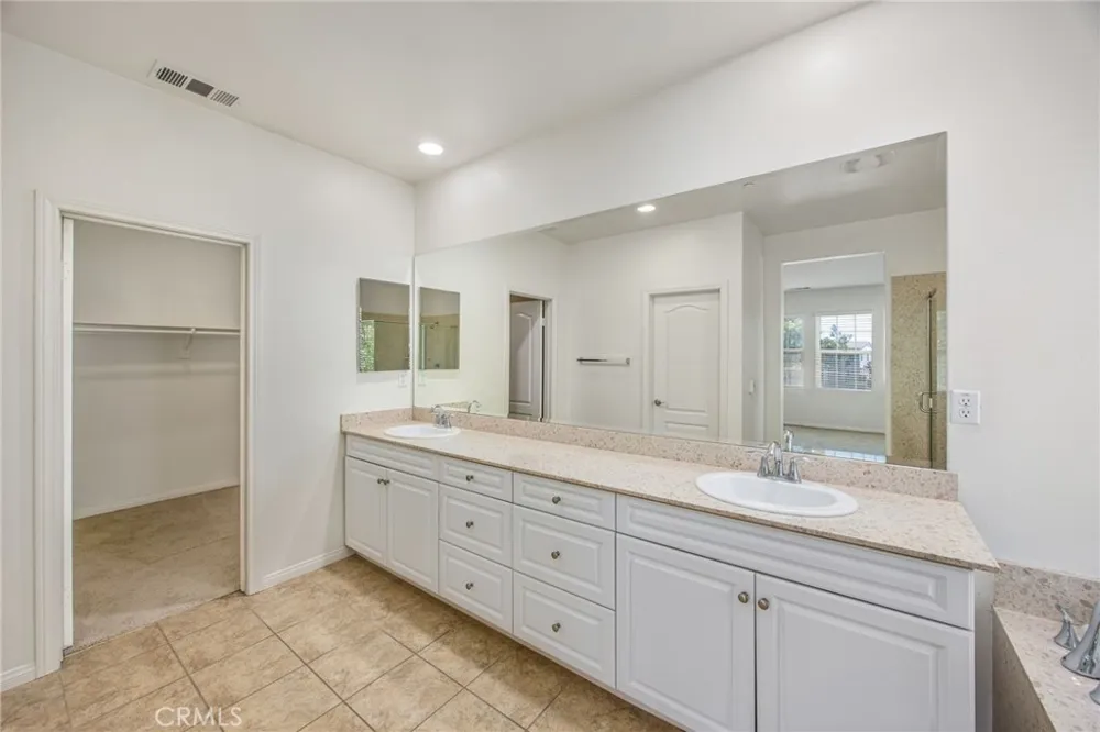 2873 E Via Terrano Ontario, CA 91764