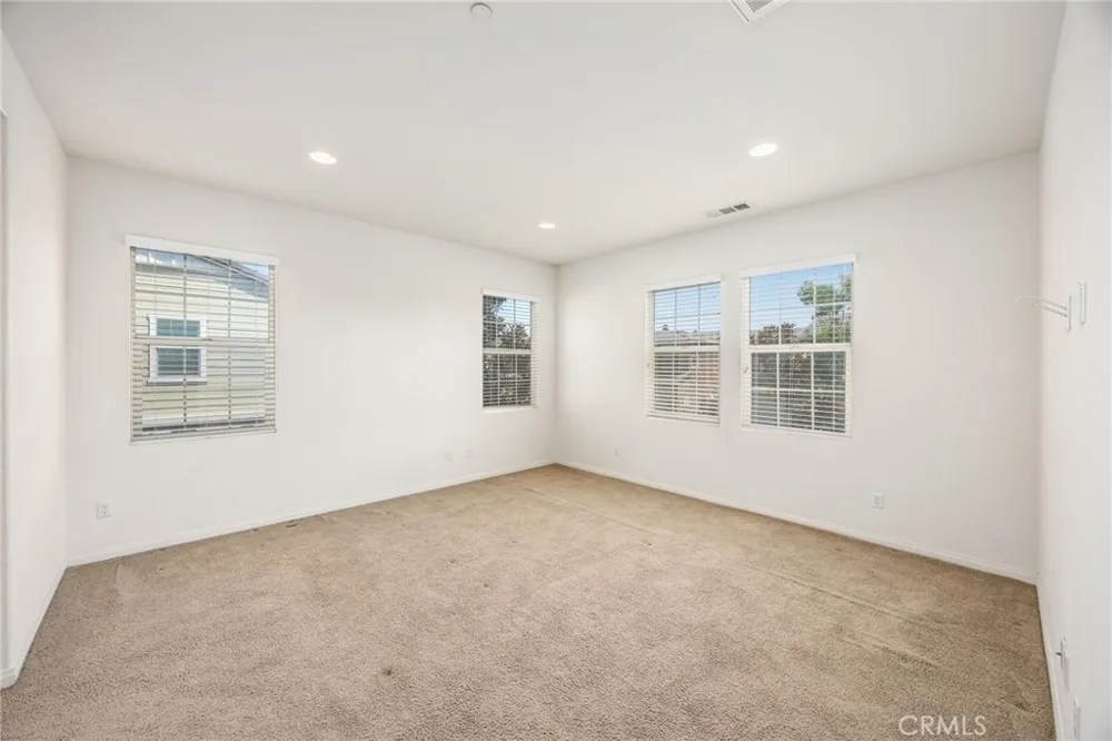 2873 E Via Terrano Ontario, CA 91764