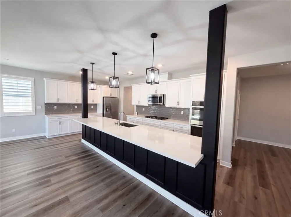 26315 Silver Birch Menifee, CA 92584