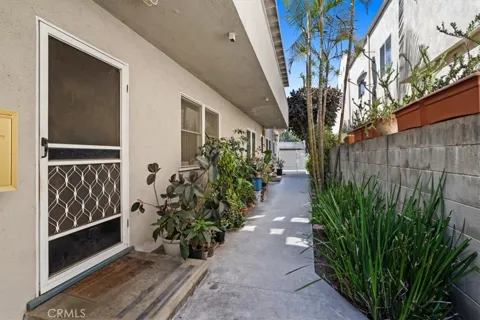 1646 Berkeley