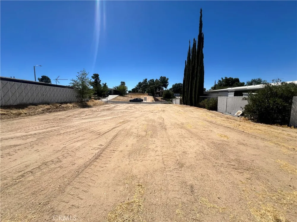 14005 Victoria Drive Victorville, CA 92395