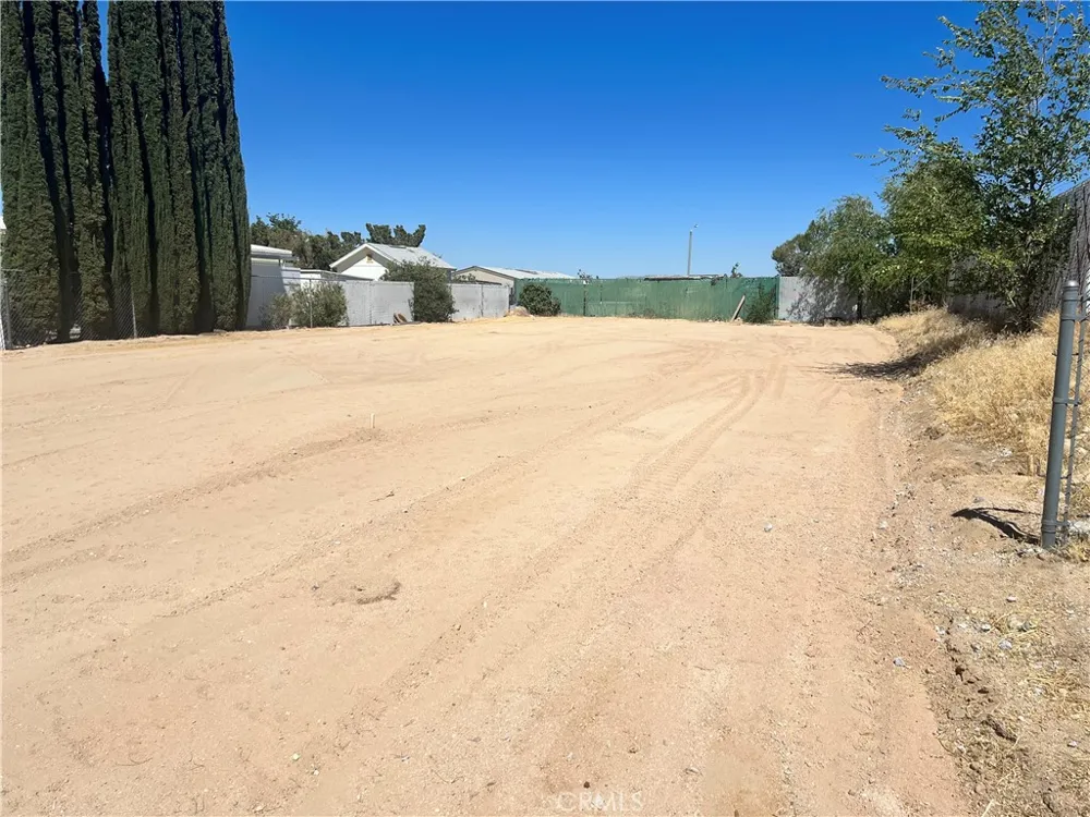 14005 Victoria Drive Victorville, CA 92395